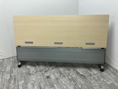 オカムラインターアクトプロ（INTERACT PRO）シリーズ 1800サイドスタックテーブル 商品画像1