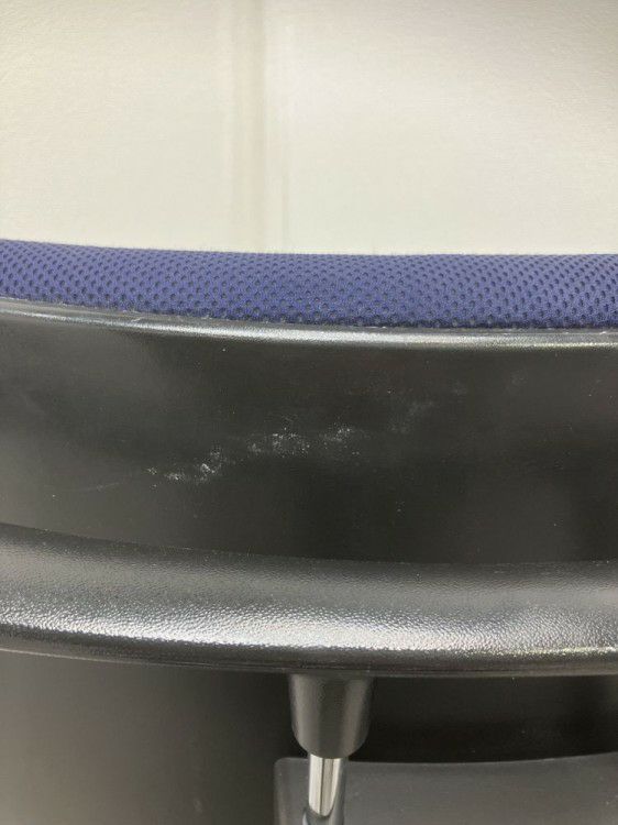 オカムラCarrozza(カロッツァ)チェア 可動肘付カロッツァチェア 商品画像9