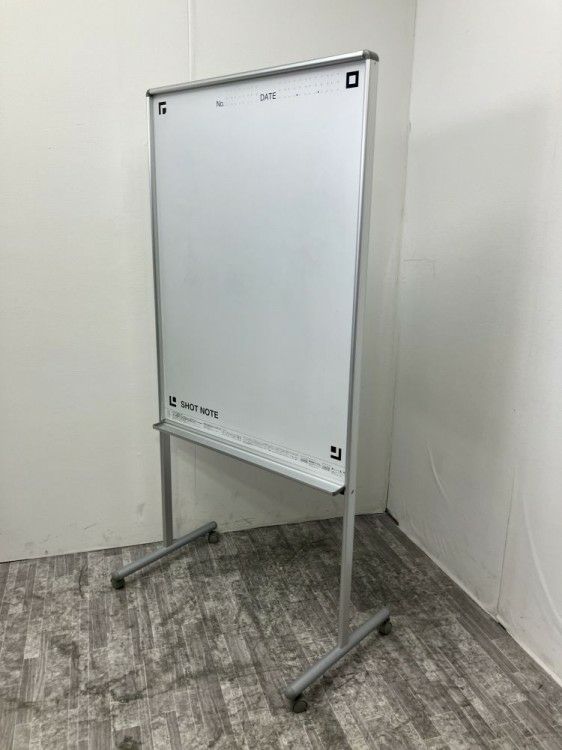 馬印縦型脚付片面ホワイトボード	 商品画像2