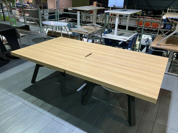 ピンポンワークテーブル 2700ミーティングテーブル 商品画像1