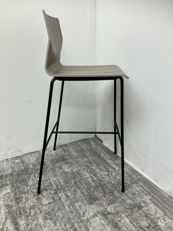 オカムラスイープシリーズ スイープチェア 商品画像4