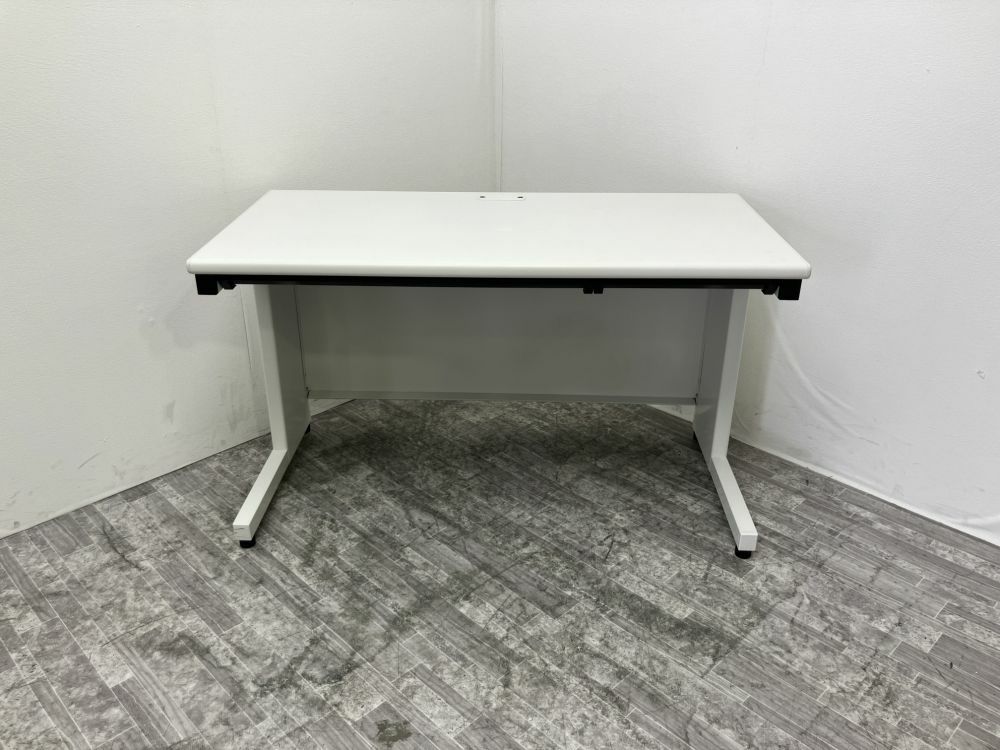 プラスフラットラインシリーズ 1200平デスク 商品画像1