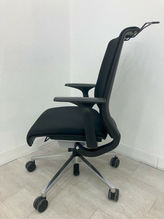 スチールケースシンク（Think）チェア 固定肘付シンクチェア 商品画像5