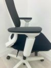 コクヨミトラチェア 可動肘付ミトラチェア 商品画像15