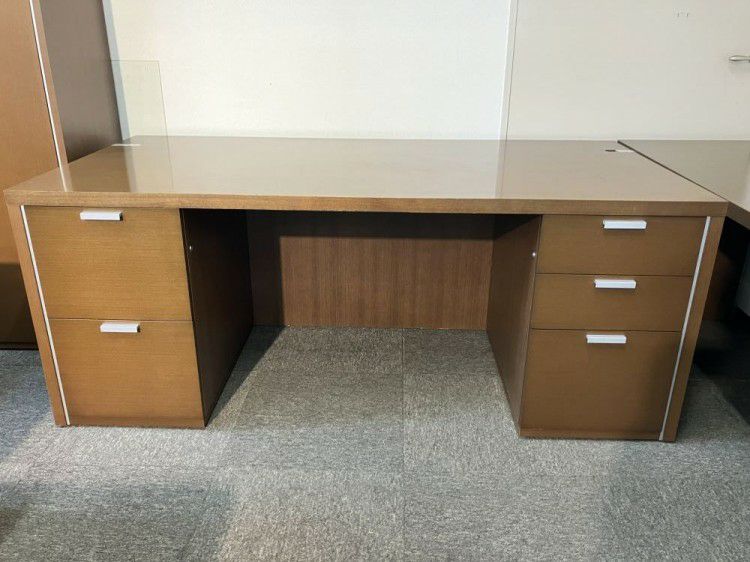 コクヨN650シリーズ 役員室用1800両袖デスク+サイドテーブルセット 商品画像4