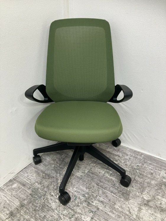 イトーキノート(nort)チェア 固定肘付ノートチェア 商品画像2