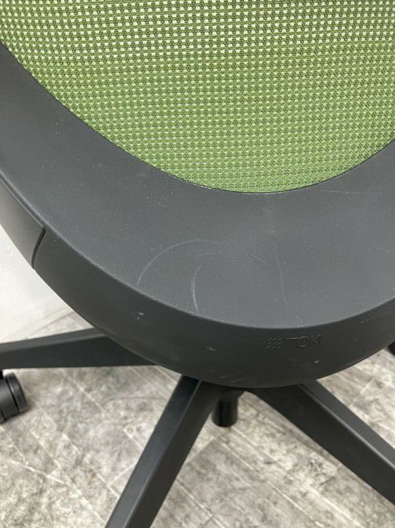 イトーキノート(nort)チェア 固定肘付ノートチェア 商品画像9