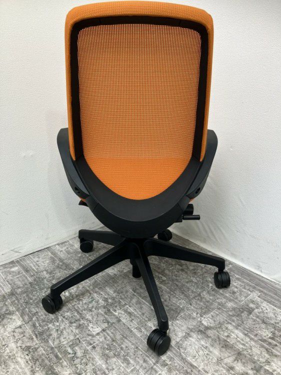 イトーキノート(nort)チェア 固定肘付ノートチェア 商品画像5