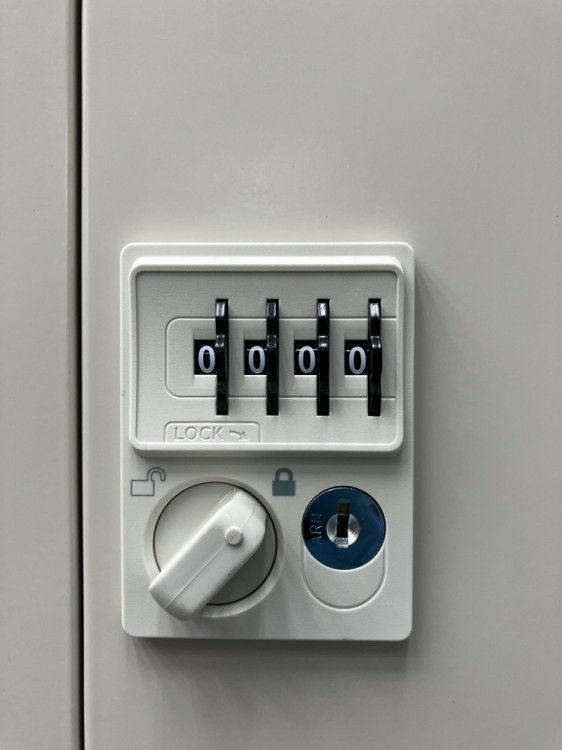 TOYO12人用ロッカー 商品画像2