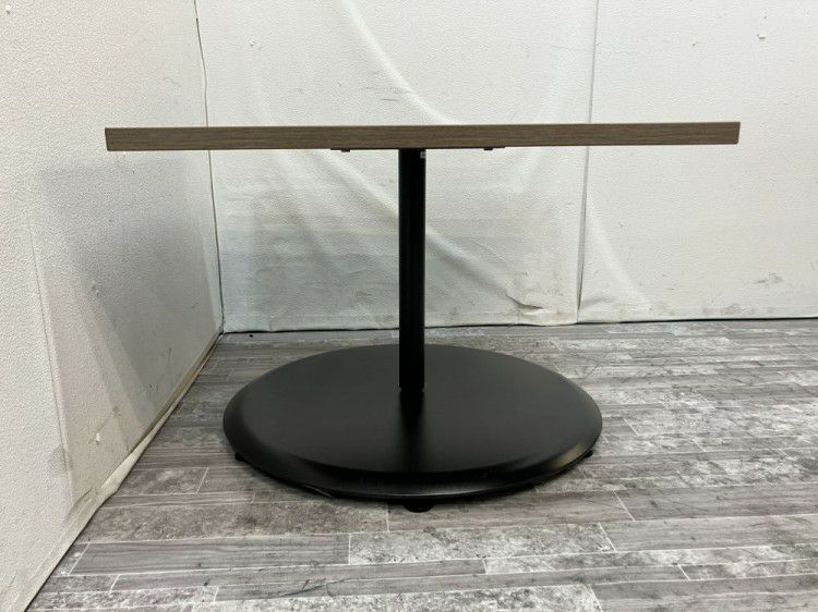 オカムラ750角テーブル 商品画像3