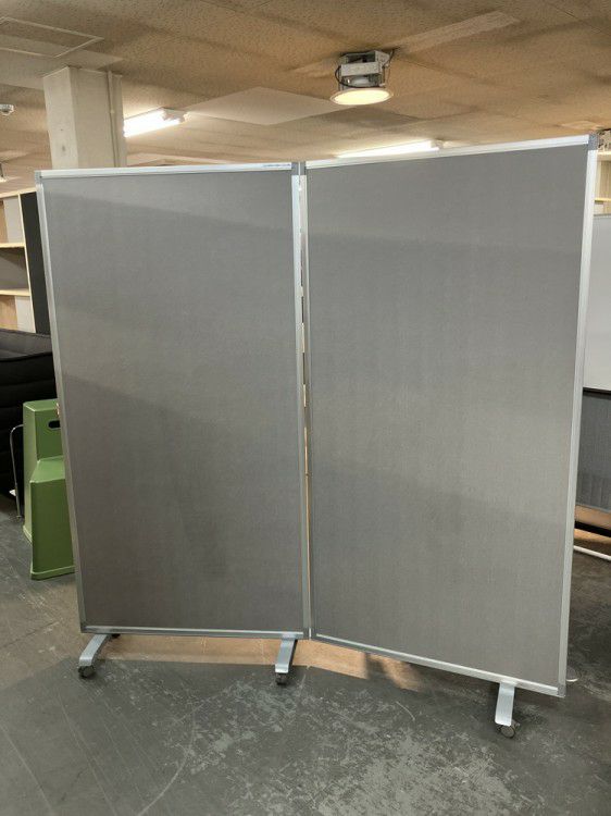 2連折畳パーテーション 商品画像1