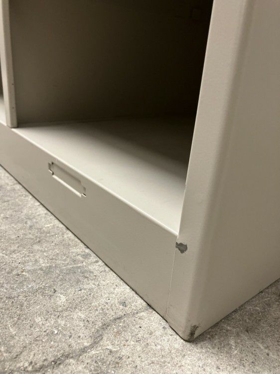 ウチダ（内田洋行）30人用シューズロッカー 商品画像4