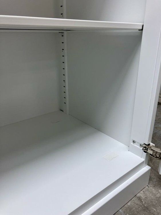 コクヨEDIA(エディア)シリーズ ガラス両開き書庫 商品画像4