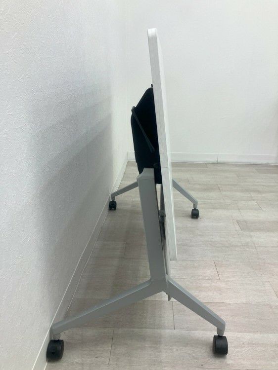 コクヨLeafine(リーフライン)シリーズ 1200平行スタックテーブル 商品画像9