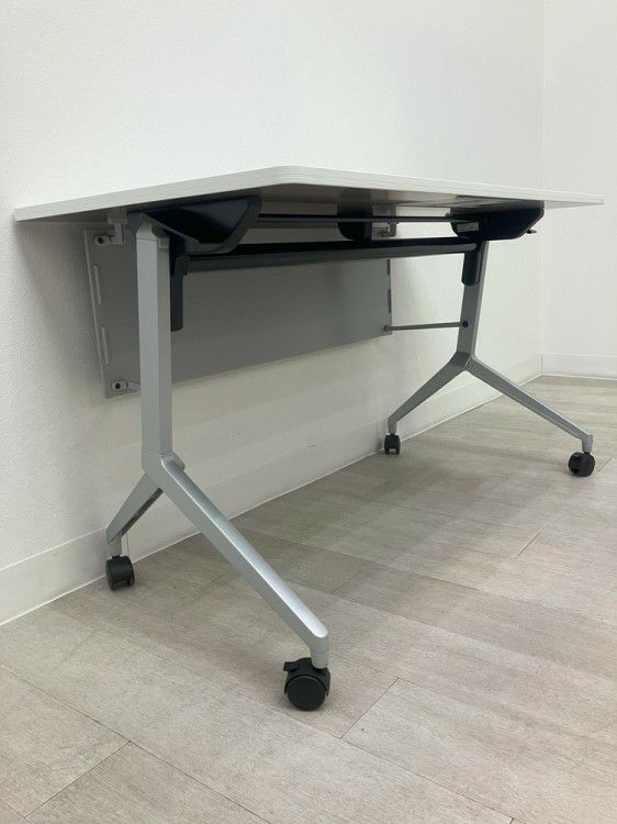 コクヨLeafine(リーフライン)シリーズ 1200平行スタックテーブル 商品画像11