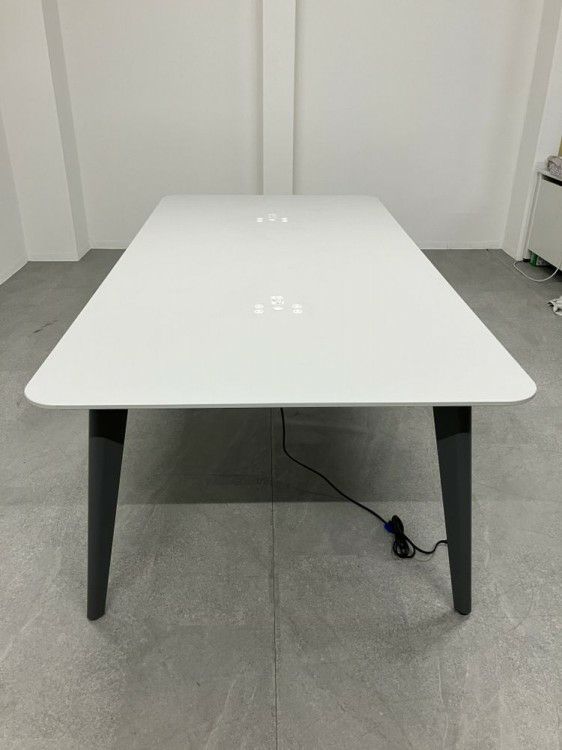 オカムラLives Meeting Table(ライブス ミーティングテーブル)シリーズ 2400ミーティングテーブル 商品画像2