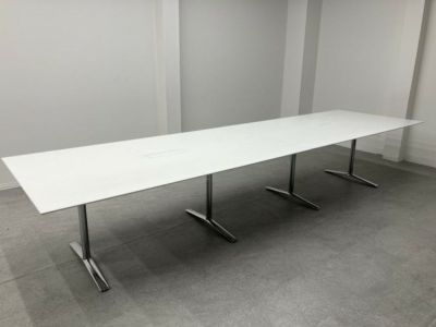Cassina ixc.（カッシーナ・イクスシー）FLOW 4000ミーティングテーブル 商品画像1