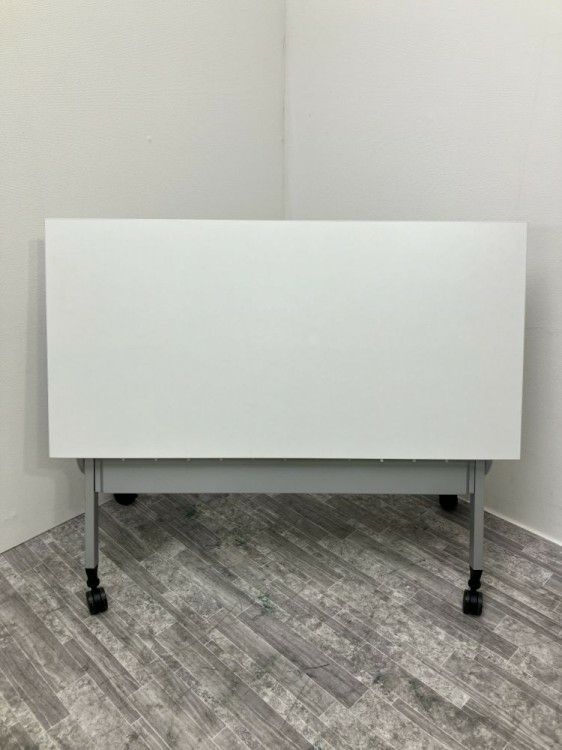 プラスリネロ2シリーズ 1200サイドスタックテーブル 商品画像1