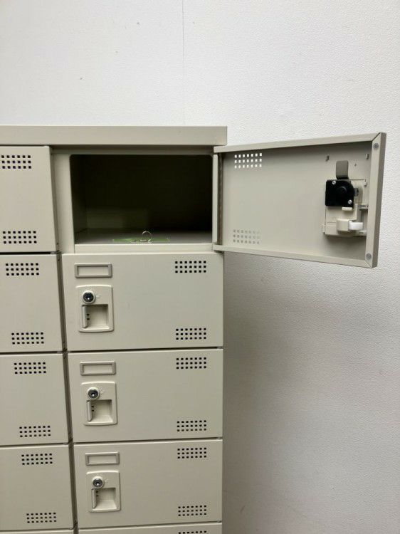 SEIKO FAMILY（生興） 40人用シューズロッカー 商品画像3