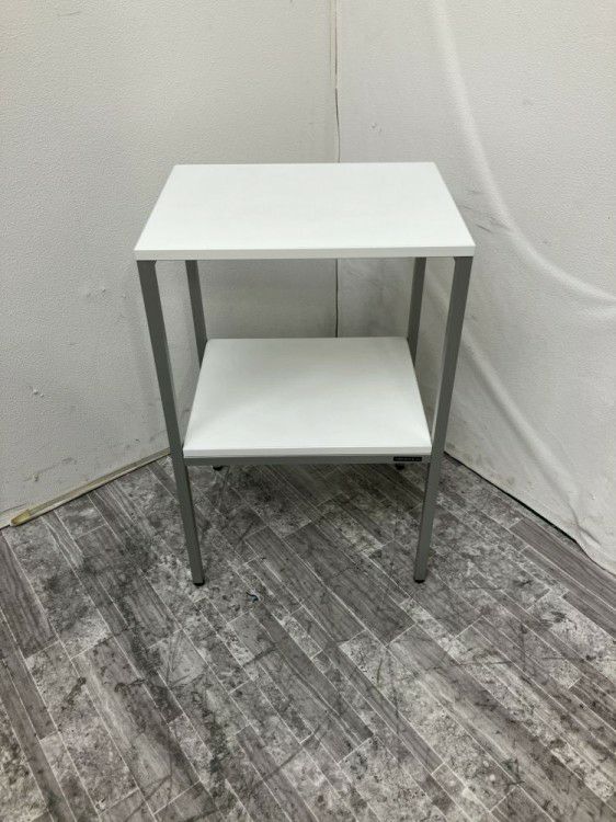 オカムラ電話台 商品画像1