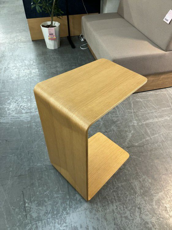 スチールケースサイドテーブル 商品画像1