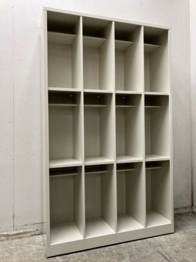 12人用シューズロッカー 商品画像1