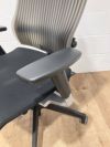 イトーキスピーナ（Spina）チェア 可動肘付スピーナチェア 商品画像12