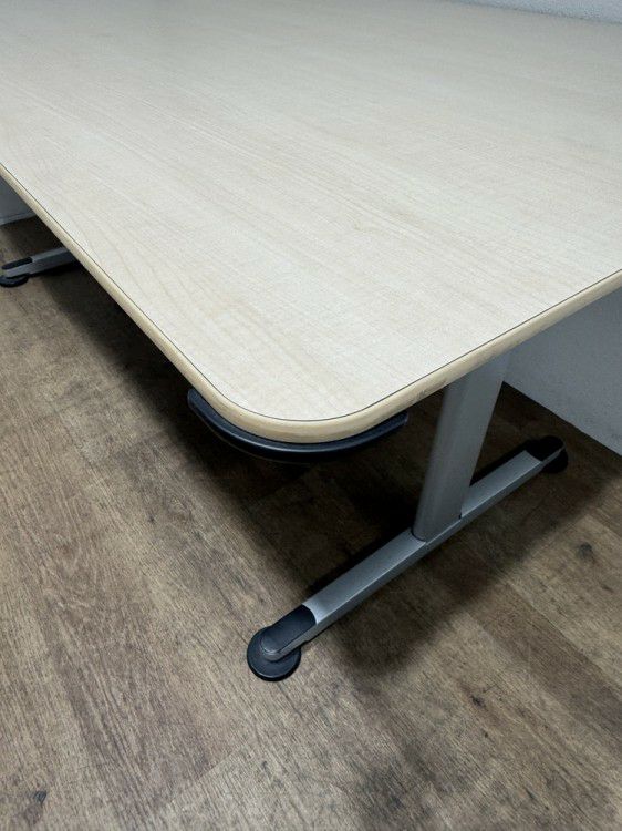 コクヨアリーナT（ALINA/T）シリーズ ミーティングテーブル 商品画像3