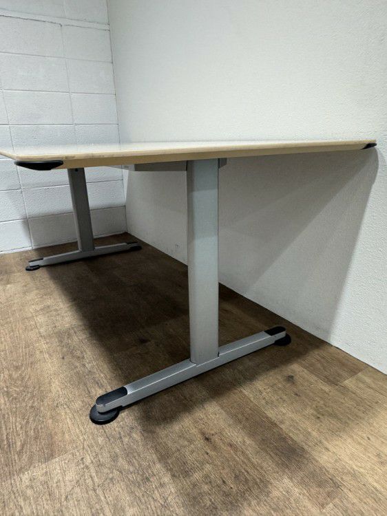 コクヨアリーナT（ALINA/T）シリーズ ミーティングテーブル 商品画像4