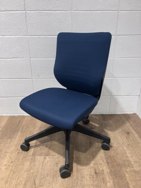 イトーキエピオス（EPIOS）チェア エピオスチェア 商品画像1