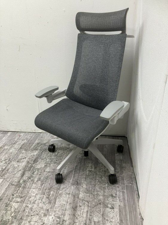 イトーキAct(アクト)チェア 可動肘付アクトチェア 商品画像1