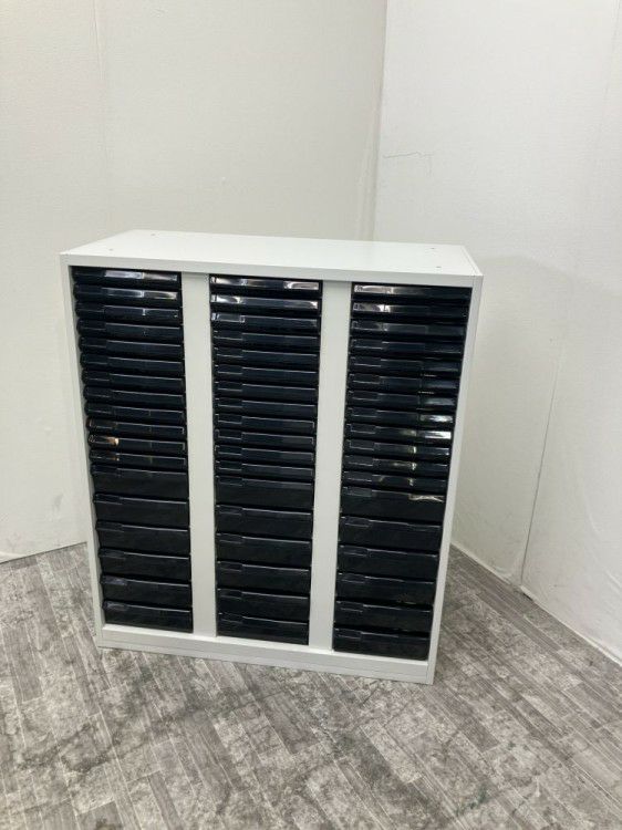 ウチダ（内田洋行）A4クリアケース書庫 商品画像1