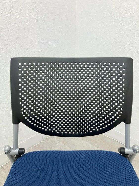 オカムラプロスタックシリーズ ネスティングチェア 商品画像5