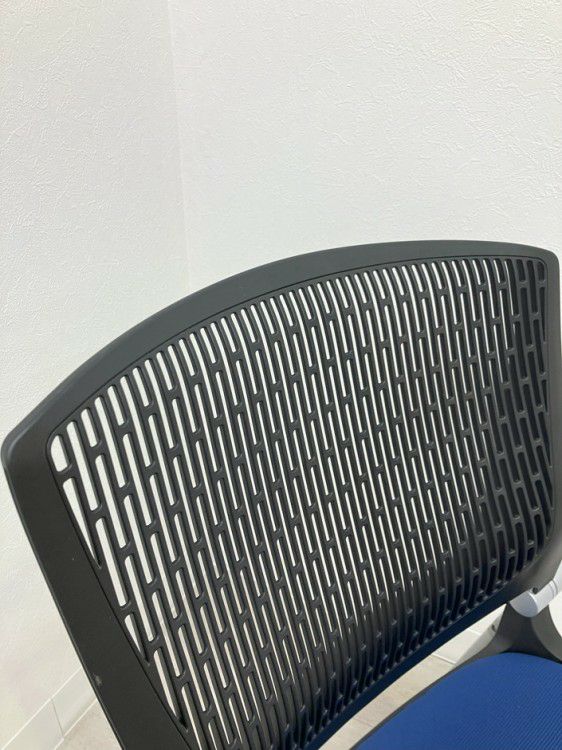 オカムラGrata（グラータ）チェア ネスティングチェア 商品画像6