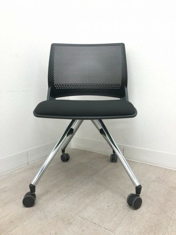 オカムラクリールシリーズ ネスティングチェア 商品画像3