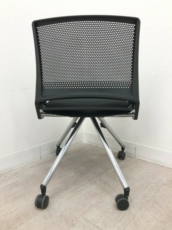 オカムラクリールシリーズ ネスティングチェア 商品画像5