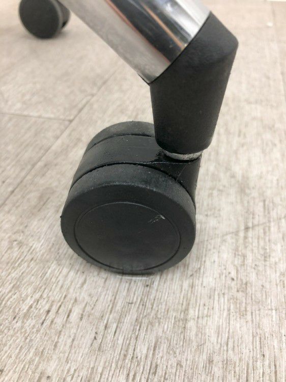 オカムラクリールシリーズ ネスティングチェア 商品画像12