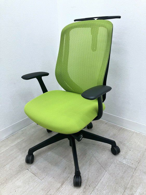 オカムラSylphy(シルフィー)チェア 固定肘付シルフィーチェア 商品画像1