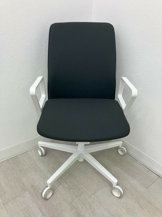 コクヨファブレ(FABRE) シリーズ 固定肘付ファブレチェア 商品画像2