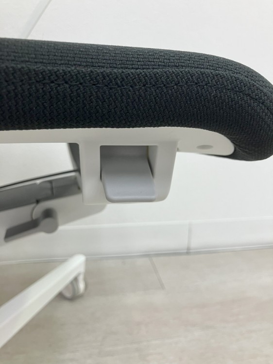 コクヨファブレ(FABRE) シリーズ 固定肘付ファブレチェア 商品画像14