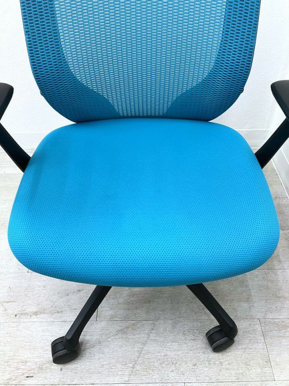 オカムラSylphy(シルフィー)チェア 固定肘付シルフィーチェア 商品画像8