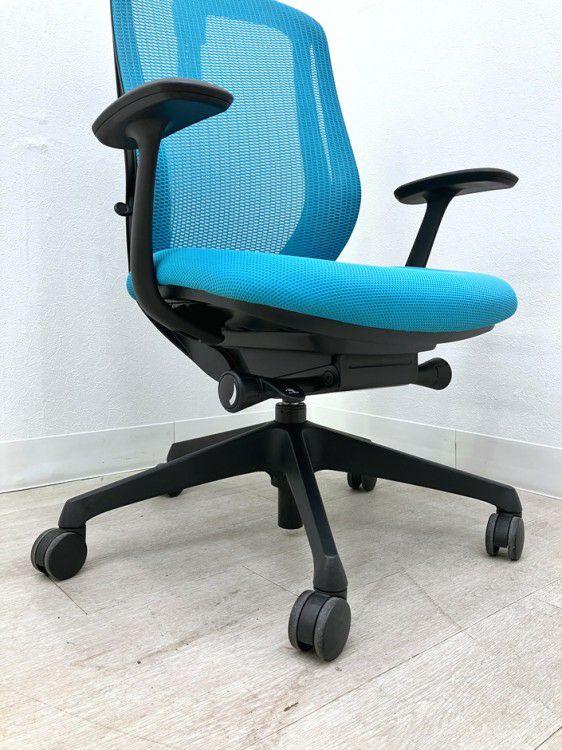 オカムラSylphy(シルフィー)チェア 固定肘付シルフィーチェア 商品画像9