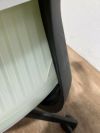 コクヨM4チェア 固定肘付M4チェア 商品画像15