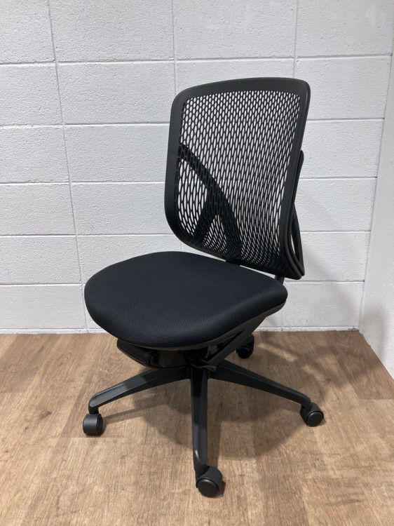 イナバ 可動肘付イエラチェア SV116 | 無限堂ネットショップ