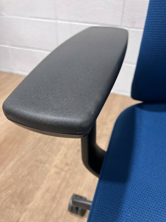 コクヨWizard3(ウィザード3)チェア 固定肘付ウィザード3チェア 商品画像15