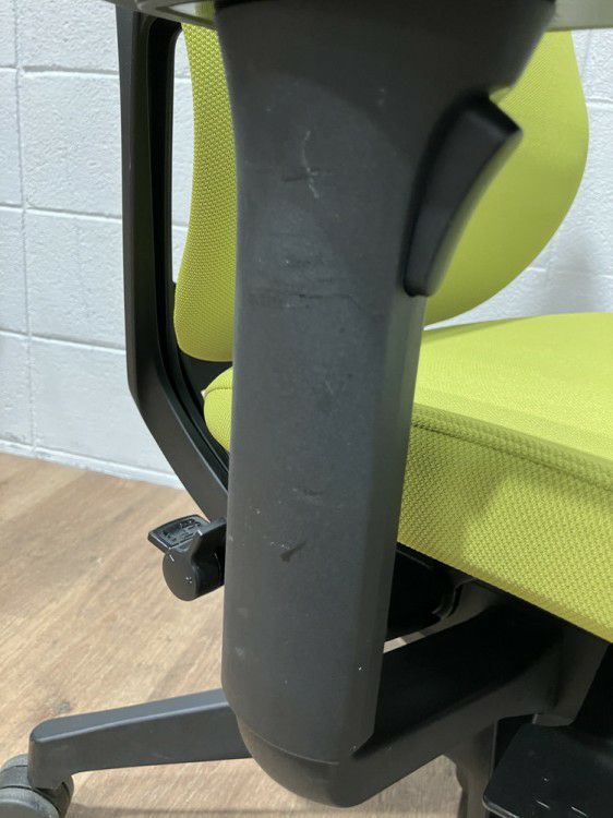 イトーキエピオス（EPIOS）チェア 可動肘付エピオスチェア 商品画像9