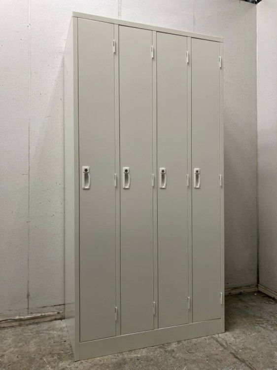 SEIKO FAMILY（生興） 4人用ロッカー 商品画像1