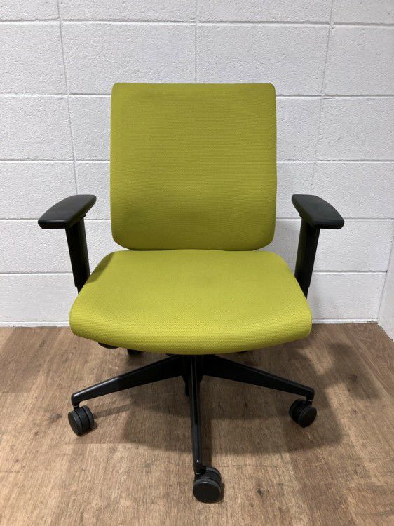 コクヨウィザード2（Wizard2）チェア 可動肘付ウィザード2チェア 商品画像2