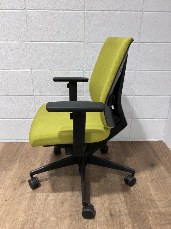 コクヨウィザード2（Wizard2）チェア 可動肘付ウィザード2チェア 商品画像3