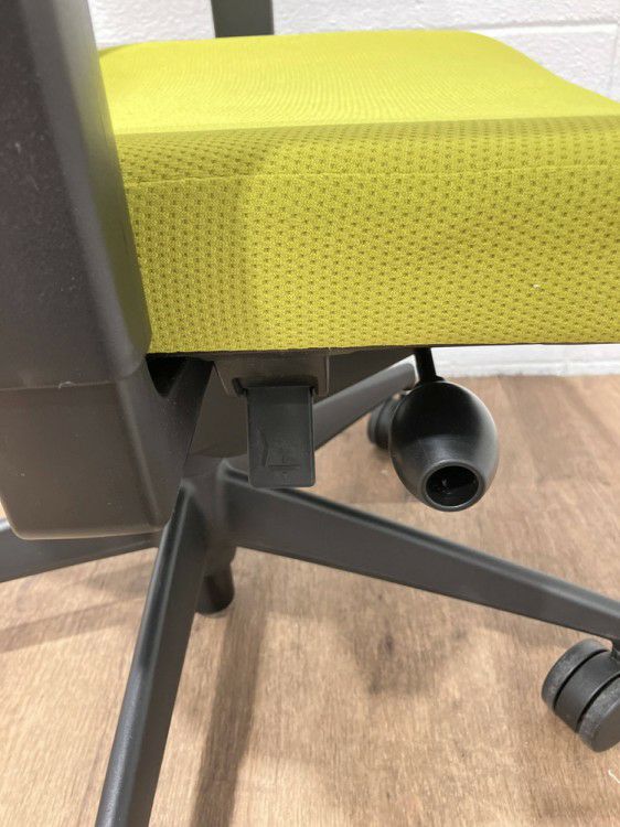 コクヨウィザード2（Wizard2）チェア 可動肘付ウィザード2チェア 商品画像6